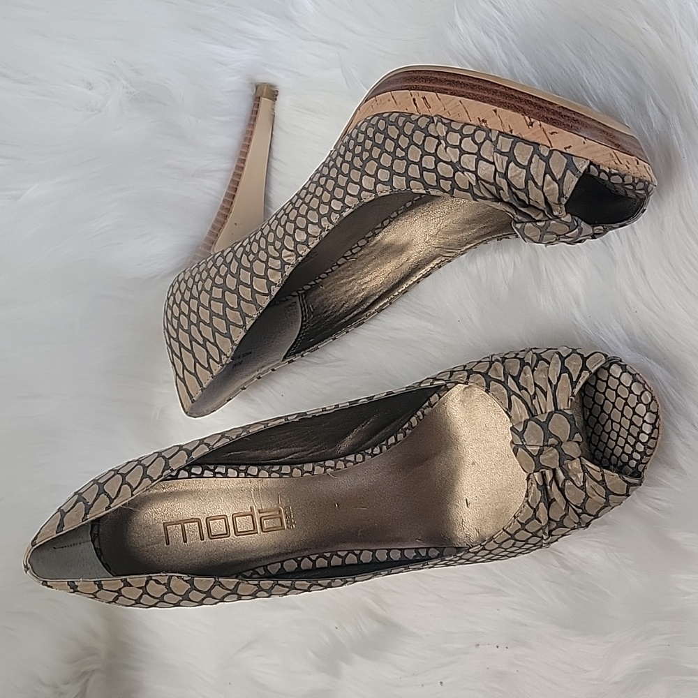 MODA SPANA Tan Gray Snakeskin Print Peep Toe Cork Platform Office Date Heels 8.5